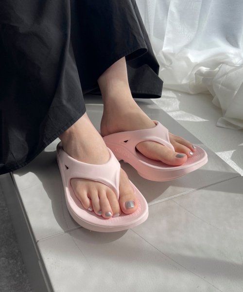 【OOFOS/ウーフォス】OOriginal 人気・おすすめ｜省スペース設計・旅行向けにおすすめ お得商品 プライバシー配送 国内発送・安心販売体制