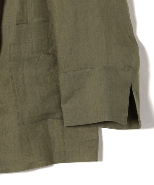 〈手洗い可能〉ラミー シアー ジャケット 商品説明―24SS―素材感とシルエットでおしゃれな着こなしが叶うジャケット■デザインテーラードのダブル W1679500724(12980円)