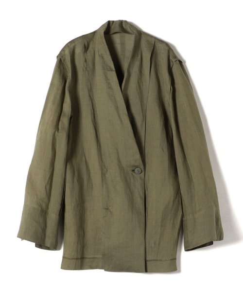 〈手洗い可能〉ラミー シアー ジャケット 商品説明―24SS―素材感とシルエットでおしゃれな着こなしが叶うジャケット■デザインテーラードのダブル W1679500724(12980円)