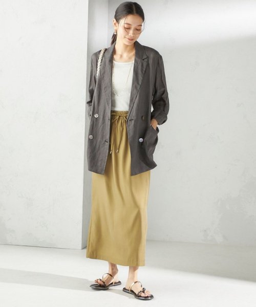 〈手洗い可能〉ラミー シアー ジャケット 商品説明―24SS―素材感とシルエットでおしゃれな着こなしが叶うジャケット■デザインテーラードのダブル W1679500724(12980円)