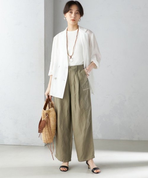 〈手洗い可能〉ラミー シアー ジャケット 商品説明―24SS―素材感とシルエットでおしゃれな着こなしが叶うジャケット■デザインテーラードのダブル W1679500724(12980円)