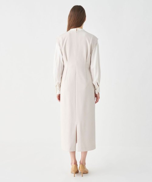 ドライアムンゼン Vネックフィットワンピース 