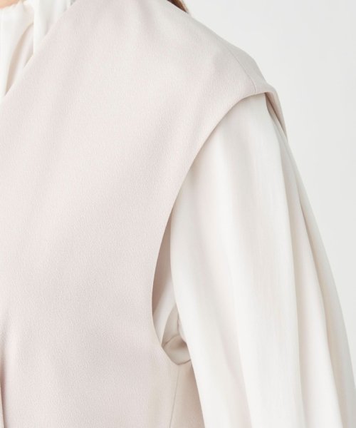 ドライアムンゼン Vネックフィットワンピース 