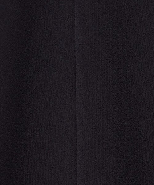 ドライアムンゼン Vネックフィットワンピース 