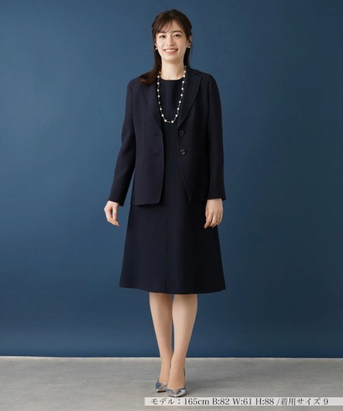 テーラードジャケット 