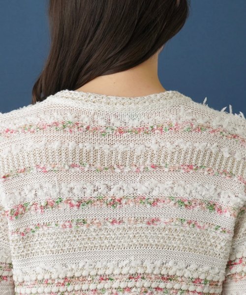 Vネックニットプルオーバー 