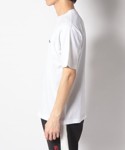 FILA（Casual Men）(フィラ（カジュアル　メンズ）)/【カジュアルウェア】 天竺 ワンポイント半袖Tシャツ メンズ/img02