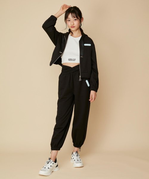 セール】【コットン100％】ショート丈ワッペンZIPパーカー(505968663  