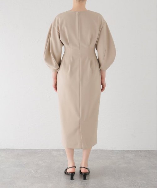 《追加3》P/Ryツイルウエストシェイプワンピース VERMEIL par スタッフ 年齢 30代前半/身長 普通/普段サイズ 160cm/体型 ピリング レーヨン