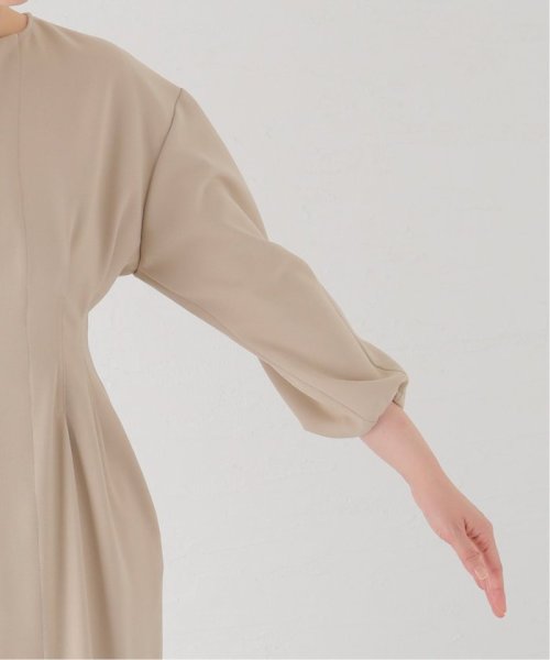 《追加3》P/Ryツイルウエストシェイプワンピース VERMEIL par スタッフ 年齢 30代前半/身長 普通/普段サイズ 160cm/体型 ピリング レーヨン