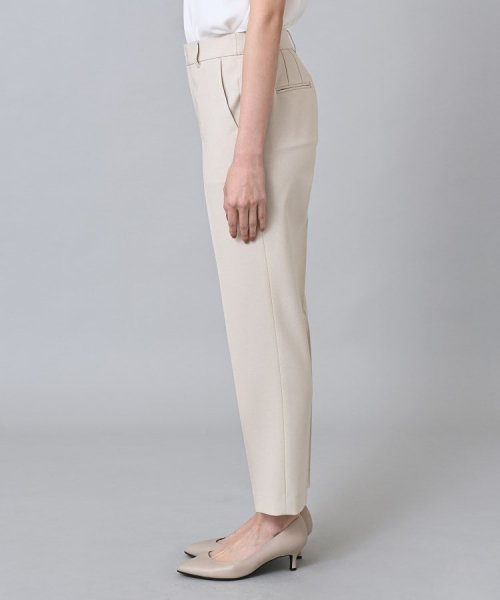 【セットアップ可能／清涼感／ウエストゴムあり】麻調　ドライテーパードパンツ ライトベージュ