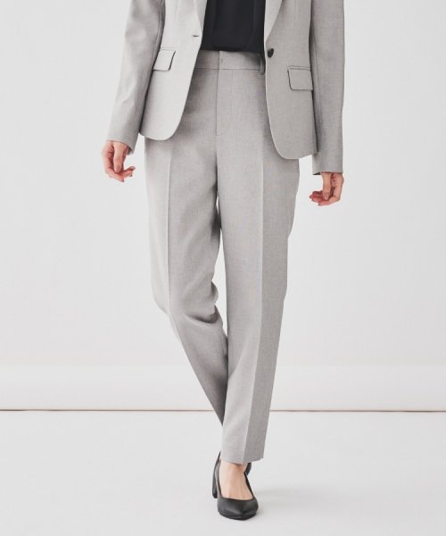 【セットアップ可能／清涼感／ウエストゴムあり】麻調　ドライテーパードパンツ ライトベージュ