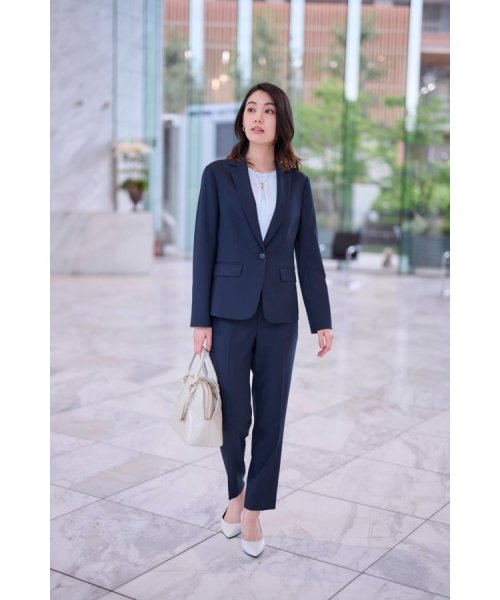 【セットアップ可能／清涼感／ウエストゴムあり】麻調　ドライテーパードパンツ ライトベージュ