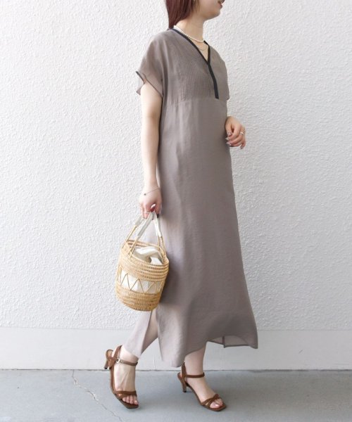 *SHIPS any: シアー リネン ミックス ピンタック ワンピース 24SS 人気・おすすめ｜使いやすい・旅行におすすめ 品質保証 全国発送 日本国内発送・最短翌日お届け