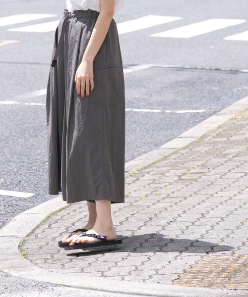 『別注』『撥水/2WAY仕様』GRAMICCI　アクティブナイロンサロペット パンツの2WAY仕様 165cm BEIGE