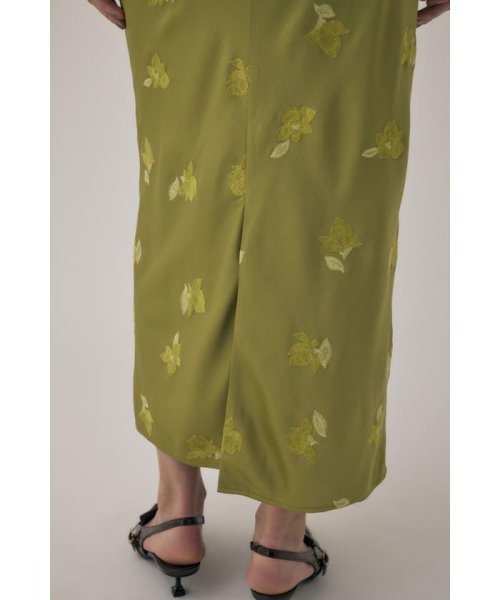 moussy(マウジー)/リサイクルポリエステルサテン生地刺繍サテンスカート/img27