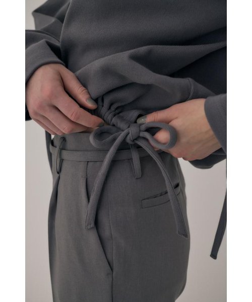 moussy(マウジー)/オーガニックコットン使用の厚手カットソー裾と袖を紐でギャザー寄せできるプルオーバー/img28