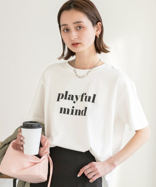 ad thie(アドティエ)/ロゴプリントTシャツ　Tシャツ　カットソー　トップス　半袖　レディース　ロゴ　カジュアル　コットン　お家コーデ　ロゴT　ゆったり　クルーネック　新色/img03