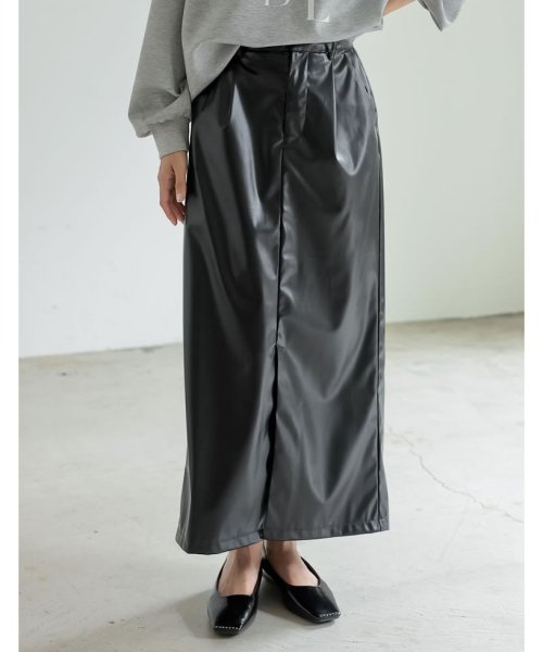 Re:EDIT(リエディ)/[低身長/高身長サイズ有]メタリックフェイクレザータイトスカート/img03