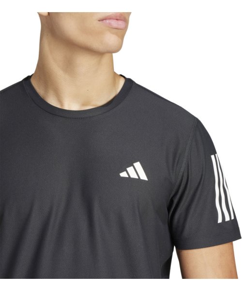 adidas(adidas)/adidas アディダス オウン ザ ラン 半袖Tシャツ IKM76/img17