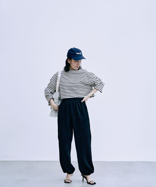 marjour(マージュール)/CORDUROY RELAX JOGGER PANTS/img02