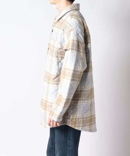 LEVI’S OUTLET(リーバイスアウトレット)/WORKWEAR キルティング オーバーサイズシャツ ホワイト RAINY DAY/img01