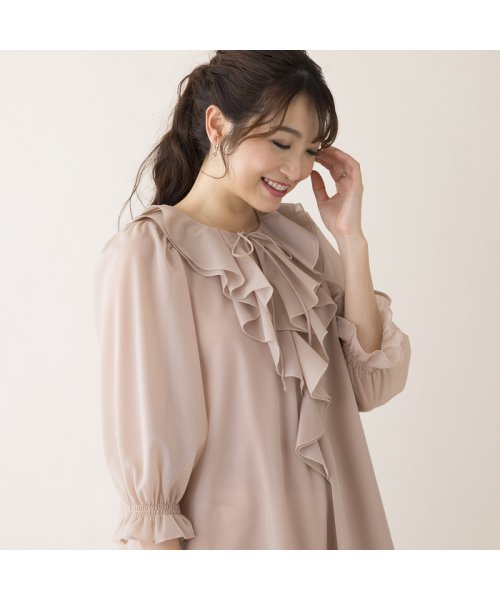 フリルカラーブラウス 