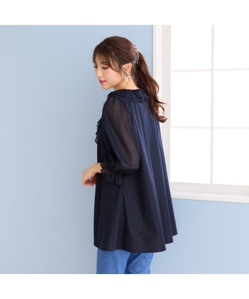 フリルカラーブラウス 