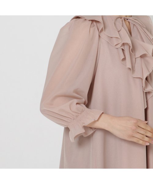 フリルカラーブラウス 