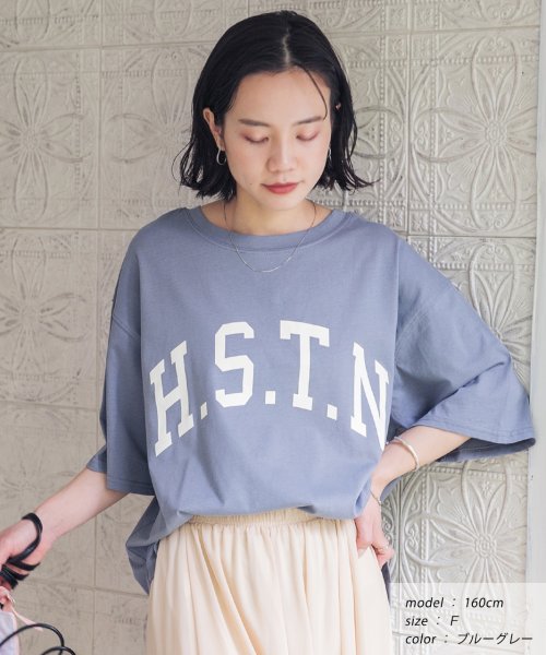 ad thie(アドティエ)/【ドラマ着用】H.S.T.N カレッジロゴ プリント Tシャツ ラウンド スリット チュニック ゆったり ビックTシャツ サイド スリット ロンT 柄/img14