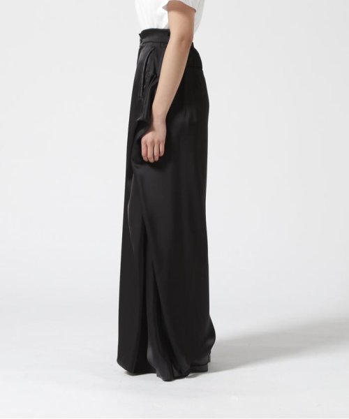 UN3D./アンスリード/TUCK GATHER SATIN WIDE PT LINEN PLAINWEAVE M1802114092(13728円)