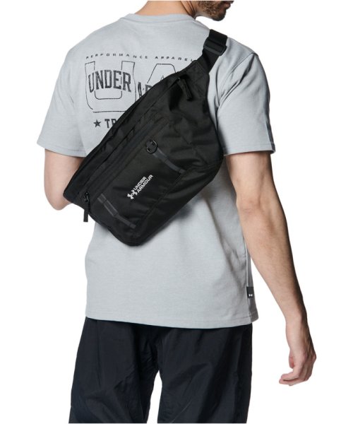 UNDER ARMOUR(アンダーアーマー)/UNDER　ARMOUR アンダーアーマー UAラージ ボディバッグ メンズ レディース かばん 鞄/img01