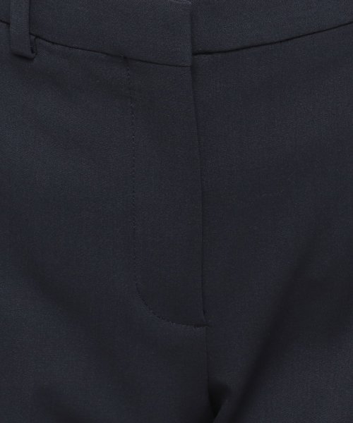 パンツ　TRACEABLE WOOL DEMITRIA 4 