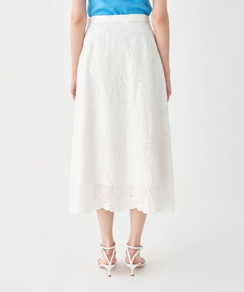 ボイルフラワーエンブロイダリー セミフレアスカート 