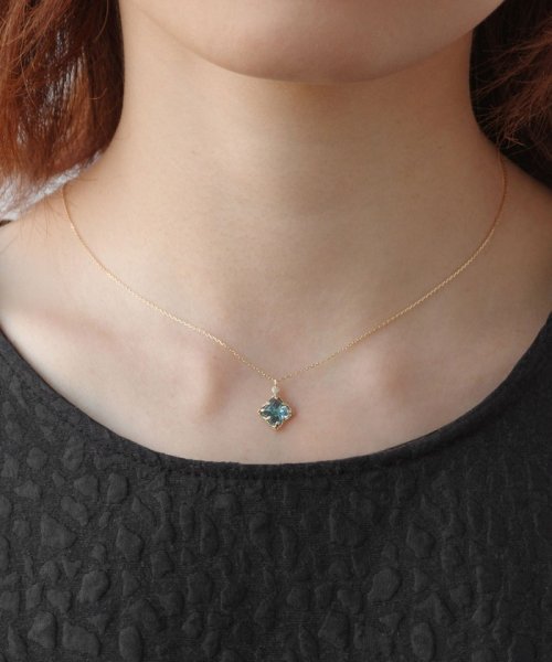 TOCCA(TOCCA)/【WEB限定＆数量限定】BLUE STAR K10 NECKLACE  K10 天然石ピラミッドカット ネックレス/img05