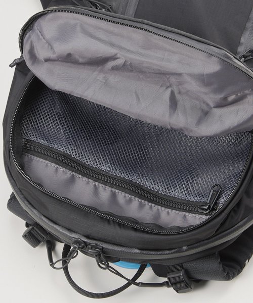 エアロストリームバッグパック 容量：約25L 