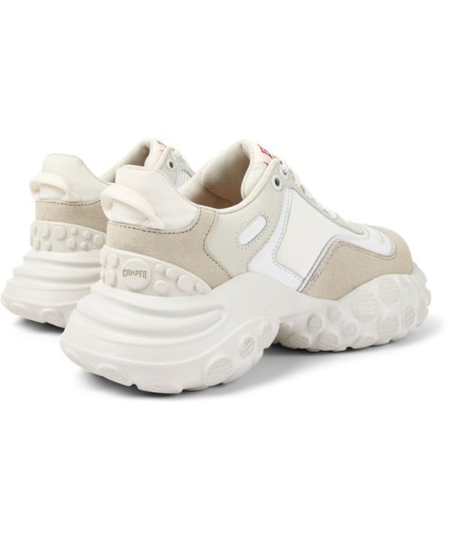 [カンペール] PELOTAS MARS / スニーカー 5cm 0cm PELOTAS MARS グリップ力に優れ 頑丈かつ超軽量のEVAアウトソールに かかとの保形性を高めるパーツを組み合わせ クッション性の高いリサイクルOrthoLite オーソライト インソールが 快適な履き心地をもたらします