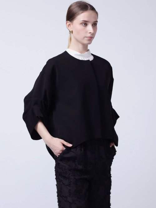 ダブルクロスアームギャザージャケット 