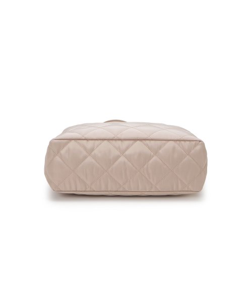 【TREASURE TOPKAPI】キルティング アクリルチェーン付 トート バッグ TREASURE TOPKAPI