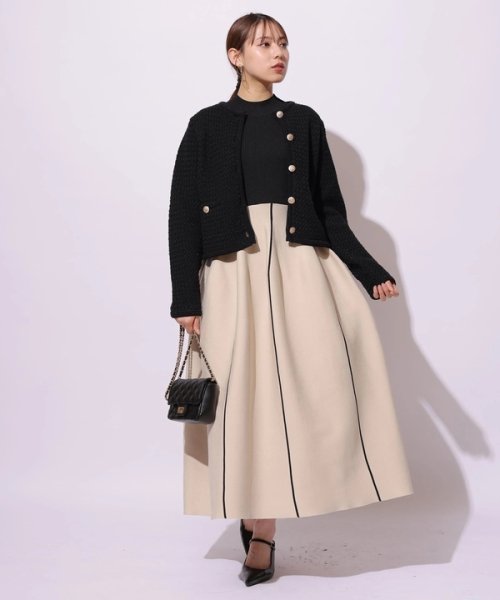 フレアニットワンピース 予めご了承ください