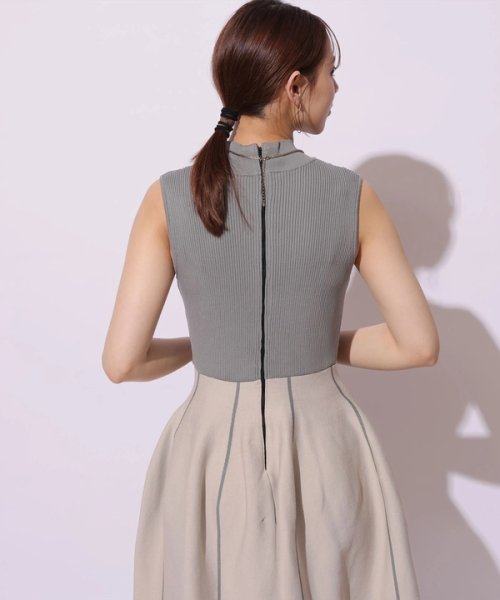 フレアニットワンピース 予めご了承ください