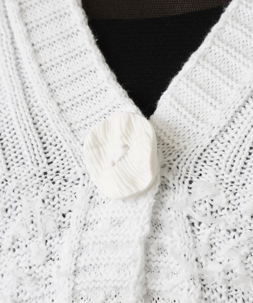 ショート丈ニットカーディガン 