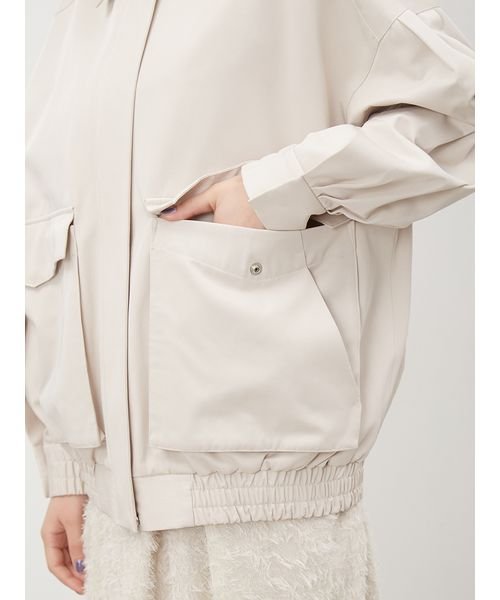 袖ボリュームスウィングブルゾン 予めご了承ください