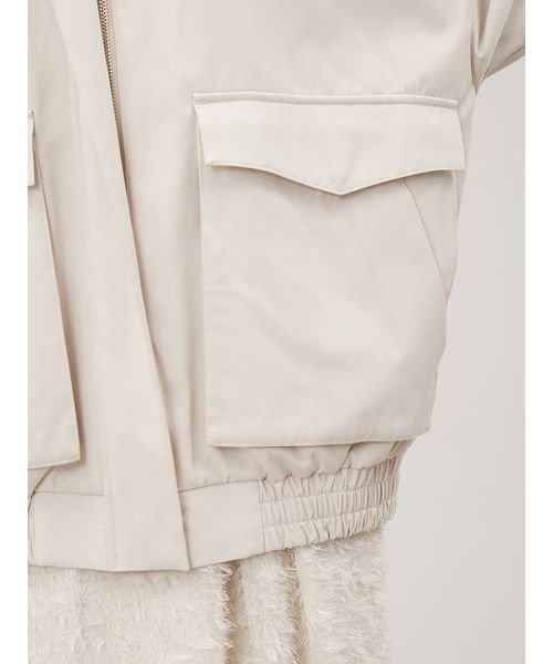 袖ボリュームスウィングブルゾン 予めご了承ください