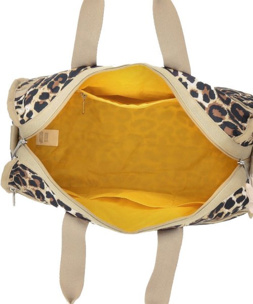 DELUXE MED WEEKENDERフラクセンレオパード 商品説明スタイリングに取り入れやすい、落ち着きのあるベージュカラーをベースにしたレオパード柄です。軽さと抜群の機能性が魅力のミディアムサイズのボス C1684046796(12870円)