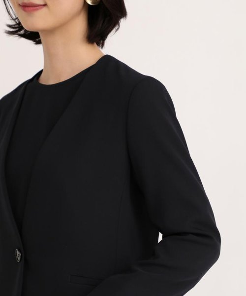 ノーカラージャケット 