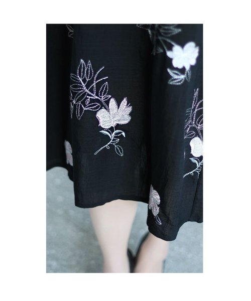 Sawa a la mode(サワアラモード)/レディース 大人 上品 優美に咲く花刺繍チュニックワンピース/img13