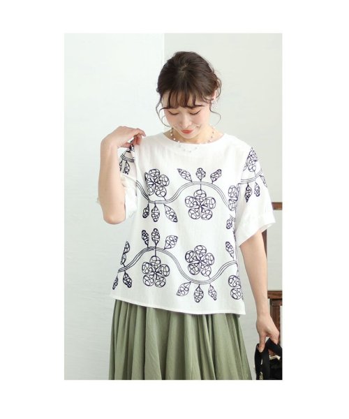 Sawa a la mode(サワアラモード)/レディース 大人 上品 蔦に流れる草花刺繍のシャツブラウス/img13