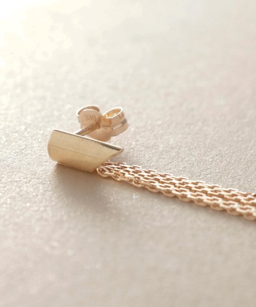 K10バイアスプレートフリンジ スタッドピアス 