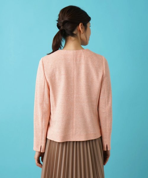 ノーカラージャケット 